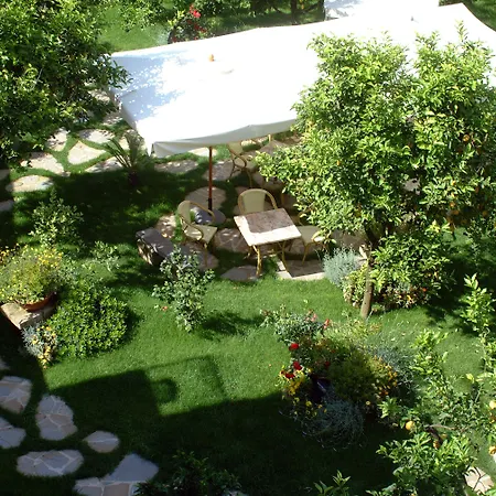 伊尔罗塞托酒店 4* 索伦托