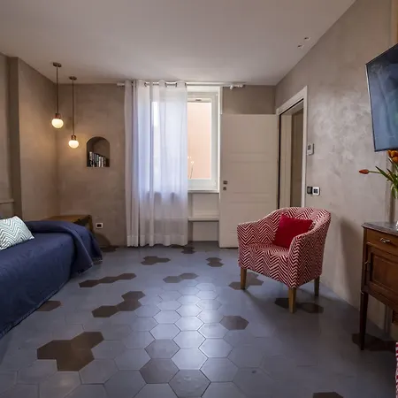 伊尔罗塞托酒店 住宿加早餐酒店 索伦托