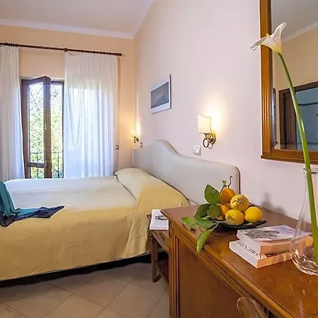 Bed & Breakfast Il Roseto 4*
