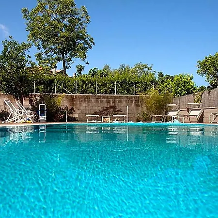 Il Roseto فندق مبيت وإفطار 4*